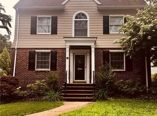 38 Clarendon Ct, Metuchen, NJ 08840