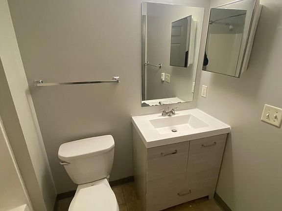 4th image of 456 Tolland Tpke #24A