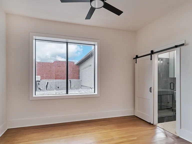 120 E Rogers Blvd #12 — Photo 2