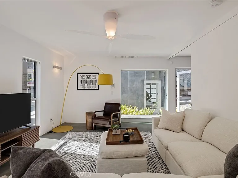27 Driftwood St — Photo 15