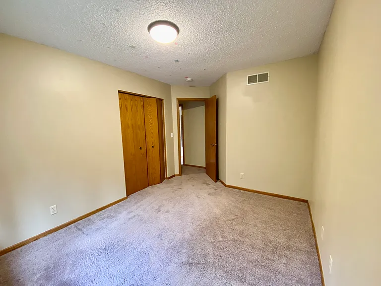 8626 Seasons Ct — Photo 12