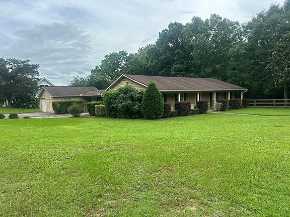 3rd image of 7751 Windcrest Dr
