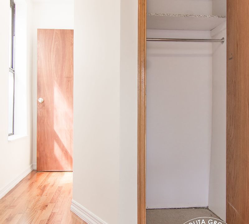 2nd image of 156 Allen St APT 18