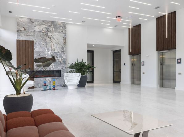 18300 SW 98th Ave #408