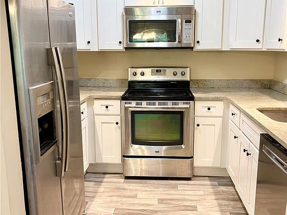 5th image of 1726 Saratoga Ct S