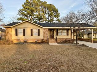 101 S Carrie St, Coats, NC 27521