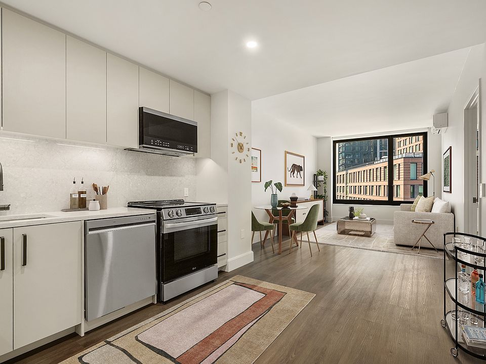 1st image of 65 Dupont St #510