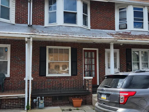 444 Moss St, Reading, PA 19604