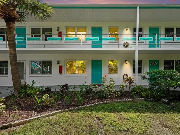 6100 21ST STREET N #3, ST PETERSBURG, FL 33714