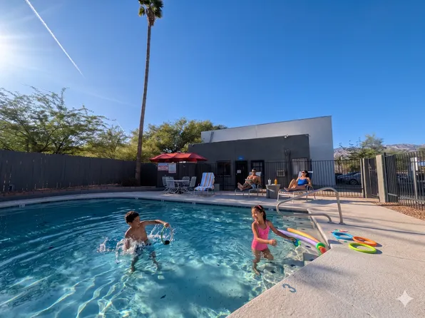 Copper Canyon Apartments