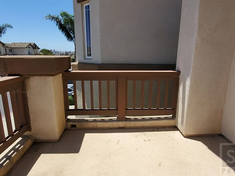 1715 Bilbao Dr — Photo 36