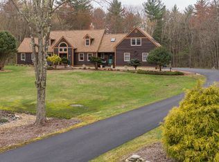 17 Madison Ave, Kingston, NH 03848