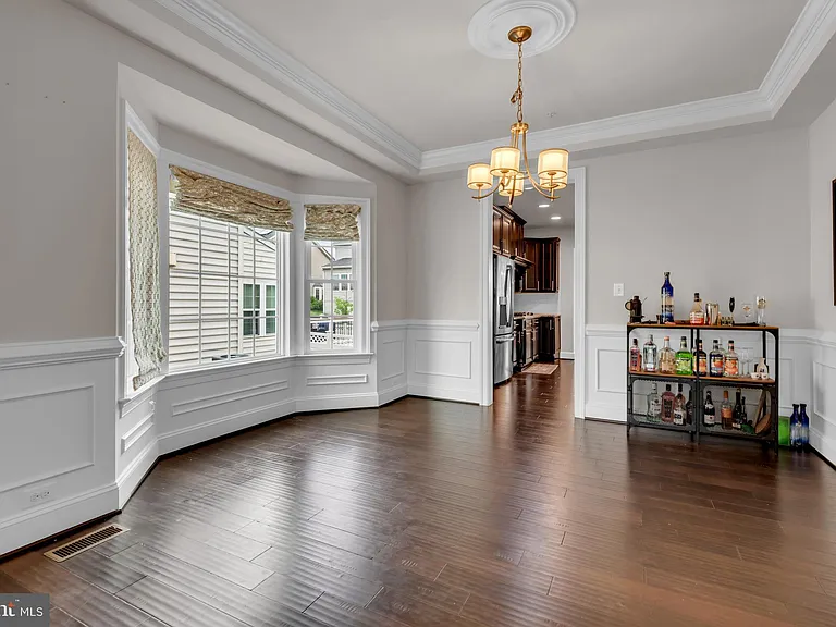 14611 Highbury Ln — Photo 11