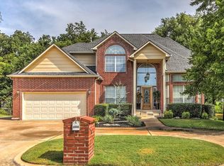 9215 E 87th St, Tulsa, OK 74133