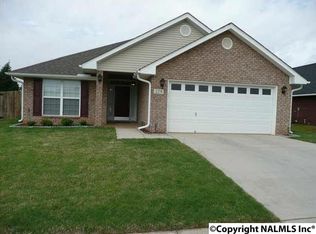 279 Shadow Ct SW, Huntsville, AL 35824