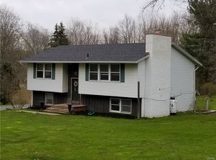 942 Shants Rd, Jordan, NY 13080