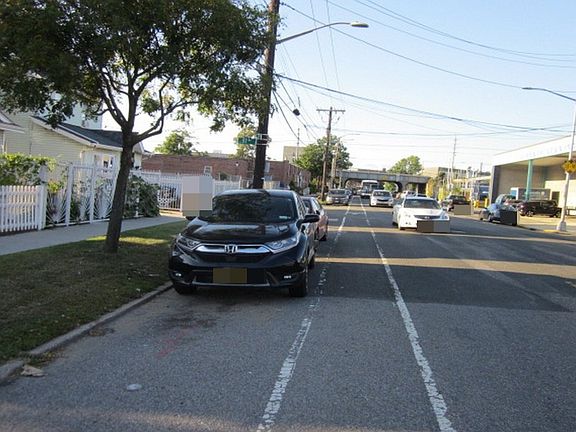 4th image of 9712 222nd St