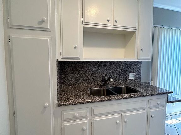 5th image of 12730 Matteson Ave APT 9