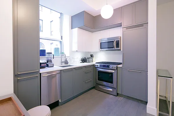 Rented by Landmark Manhattan Realty Corp | media 68