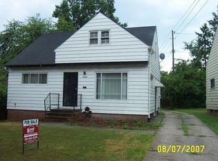 19620 Longview Ave, Maple Heights, OH 44137