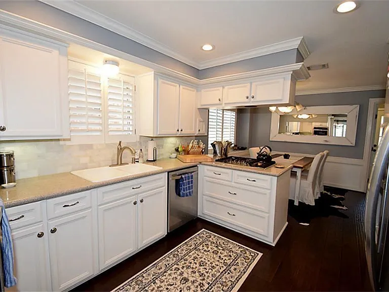 20610 Laurel Lock Dr — Photo 2