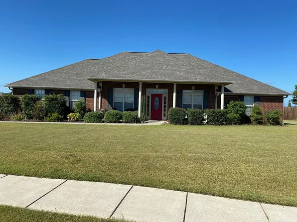 13904 Summerfield Dr, Athens, AL 35613
