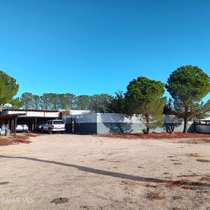 10364 15th St E, Mojave, CA, 93501