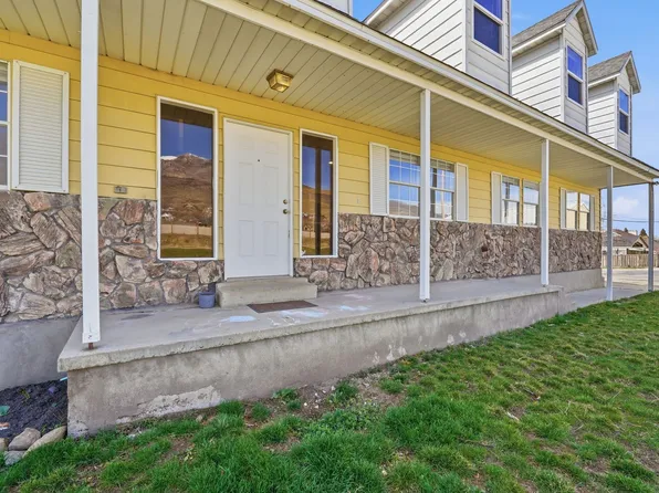 1202 E Mutton Hollow Rd, Kaysville, UT 84037