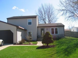 71 W Devon Ave, Glendale Heights, IL 60139