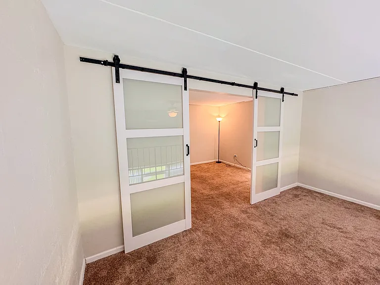 Fox Run Apartments — Photo 43