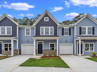 718 Palm Frond Way, Calabash, NC 28467