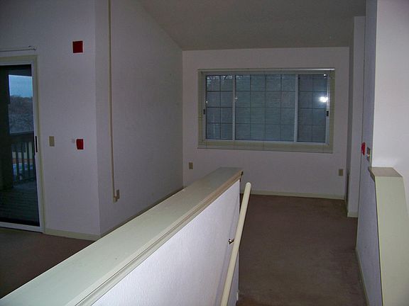 3rd image of 10063 W Lisbon Ave