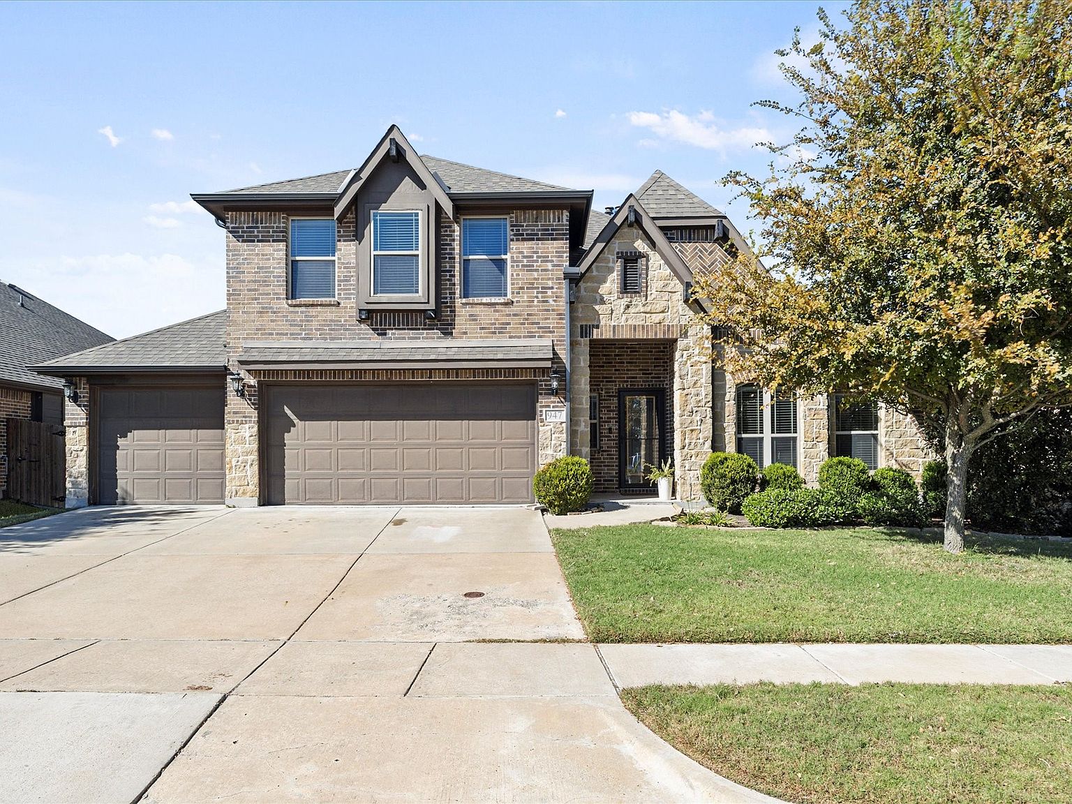947 Mangrove Dr, Fate, TX 75087 | MLS #21180108 | Zillow