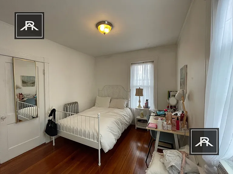 164 Kelton St #3 — Photo 9