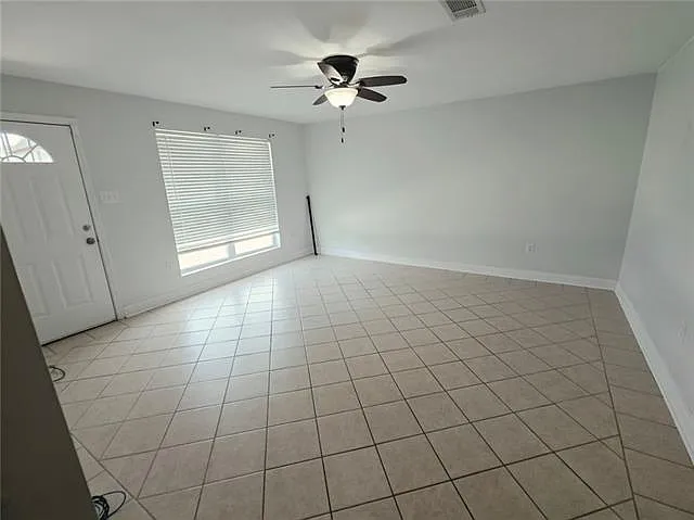 6090 Wilton Dr — Photo 3