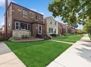 8537 S Dorchester Ave, Chicago, IL 60619