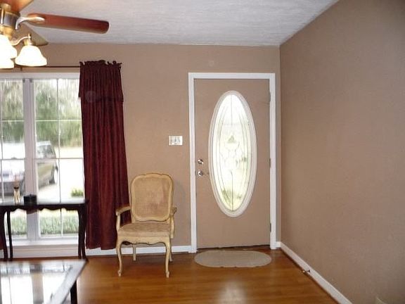 2nd image of 3705 Kipling Dr