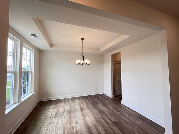 2nd image of 1503 Cedar Tree Dr