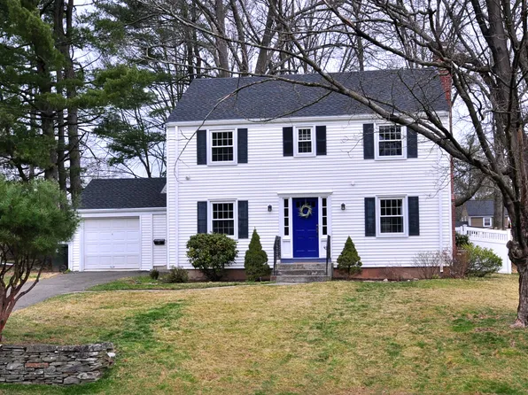 40 Craigmoor Road, West Hartford, CT 06107