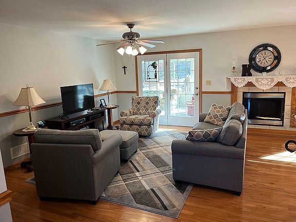 3rd image of 5360 NE 651st Rd