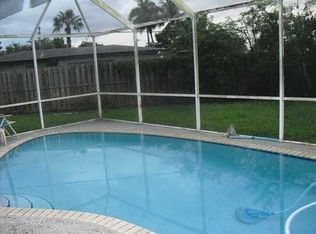 6151 SW 2nd St, Plantation, FL 33317