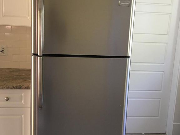 Stainless appliances