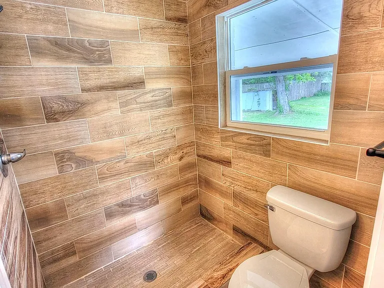 3919 Skycrest Dr — Photo 21