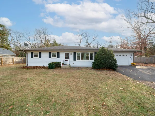 5665 E 1125 N, Demotte, IN 46310