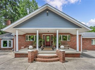 4500 E River Rd, Sheffield Village, OH 44054