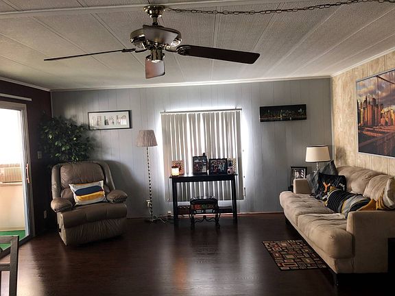 2nd image of 406 Bollingwood Pl