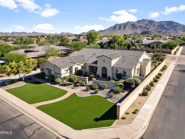 3137 E LA COSTA Court, Gilbert, AZ 85298