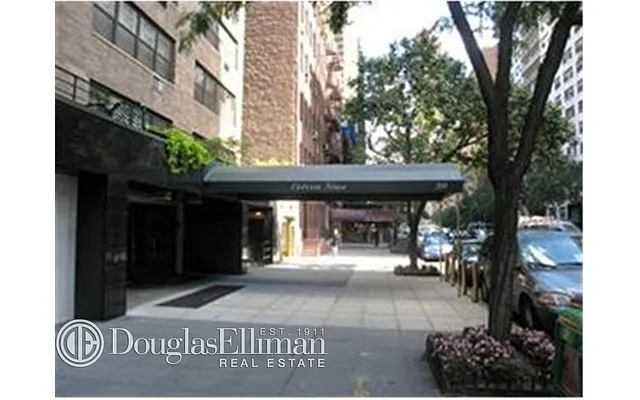 Sold by Douglas Elliman | media 7