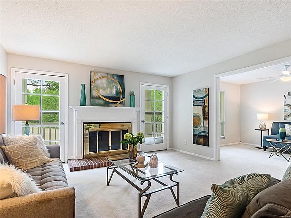 2nd image of 1511 Hampton Hall Dr APT 16