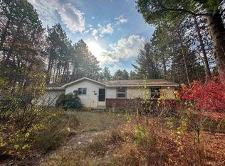 340 Kawbawgam Rd, Marquette, MI 49855